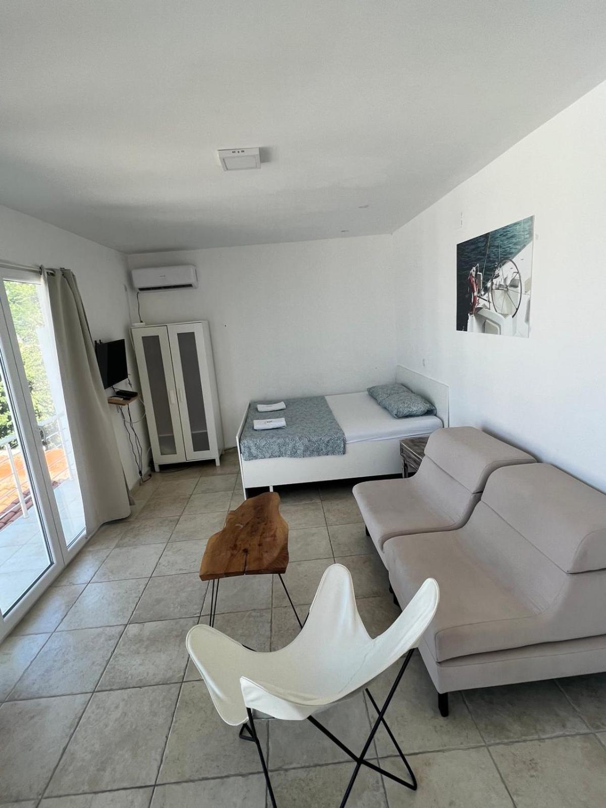 סוטומורה In Villa Guesthouse מראה חיצוני תמונה